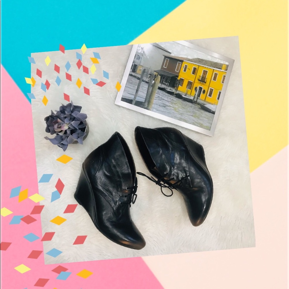 ✔️Bronx Leather Distressed Toe Wedge Ankle Boot